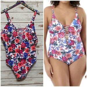 NWOT Time and Tru One Piece plus size swimsuit